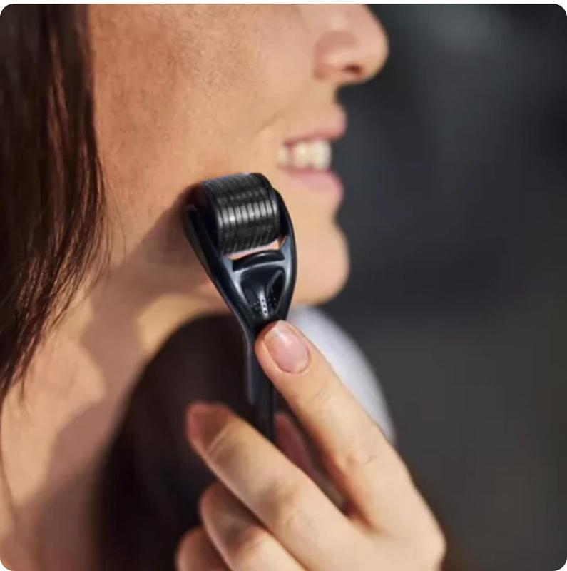 Beauty Massage Roller 1.50mm Black 540 Stainless Steel Facial Body Beard Hair Home Use w Storage Case Heart Shaped